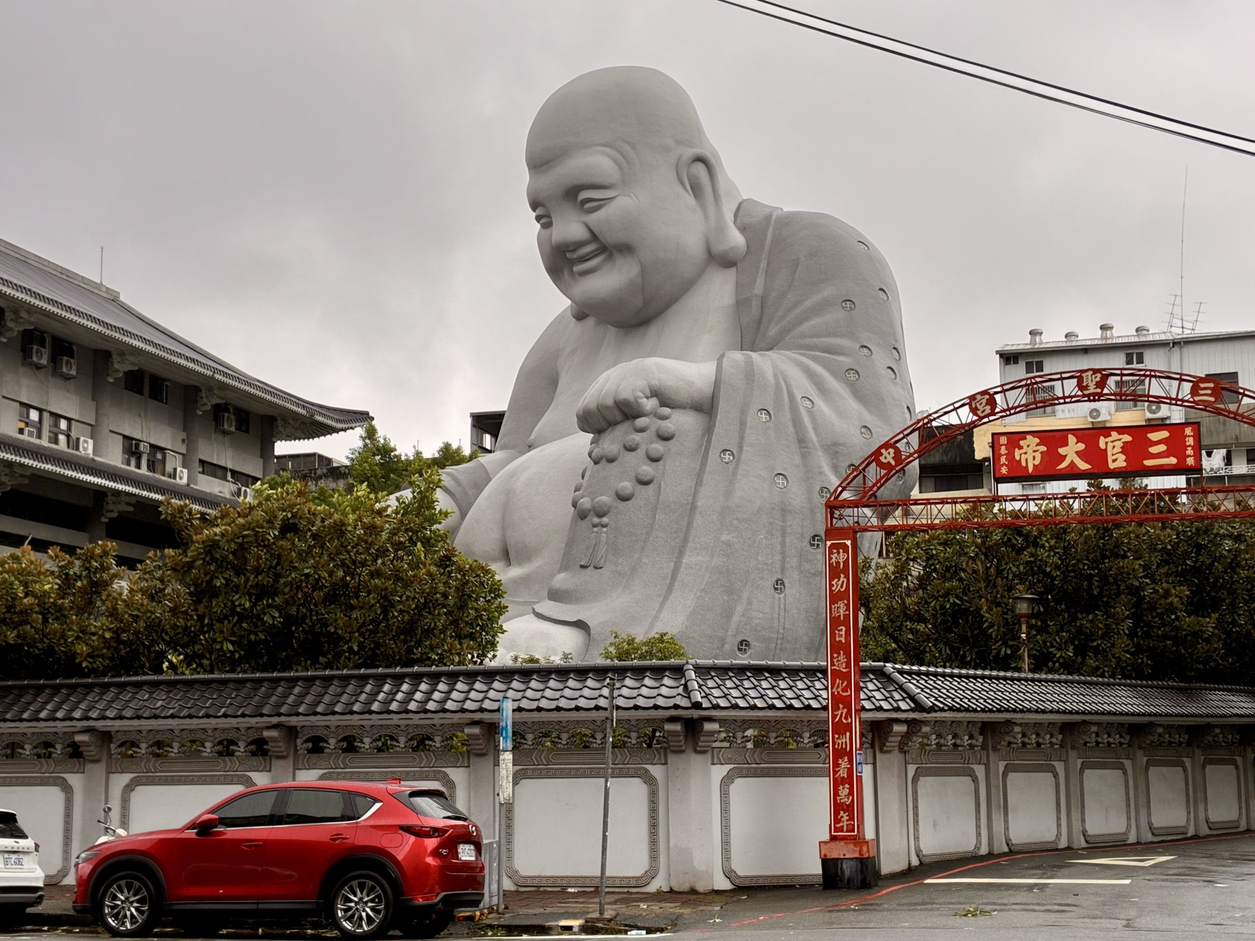 The Buddha, weathering the rainfall.